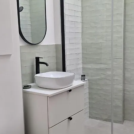 La Mandarine Sur 아르카숑