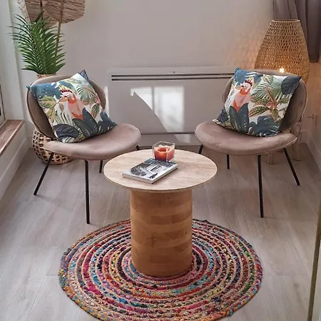 Mandarine Cosy & Lumineuse Feriehus